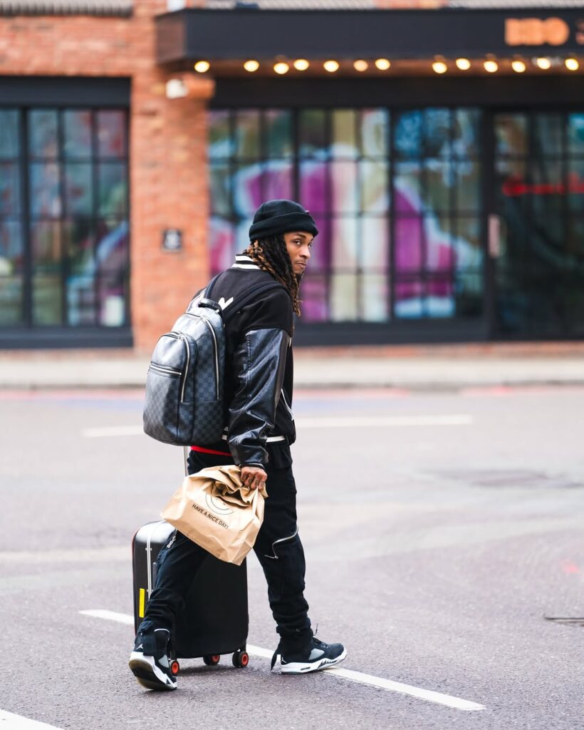 Slow Mike estrenó su EP “Dark Summer” después de ChocQuibTown